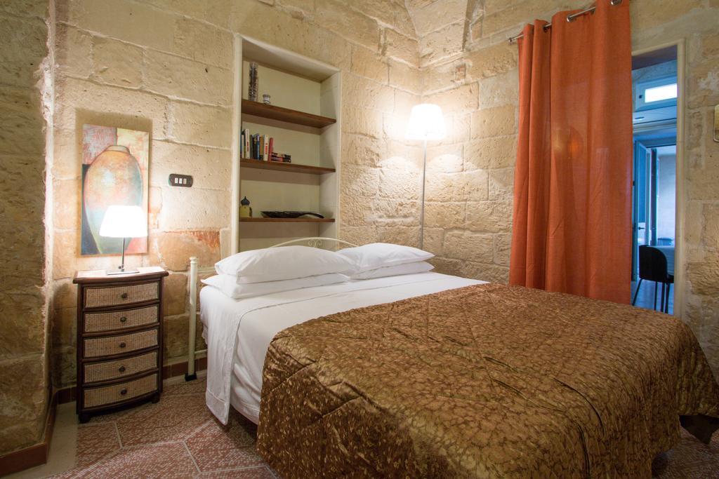 לצ'ה B&B Corte Dei Musco חדר תמונה